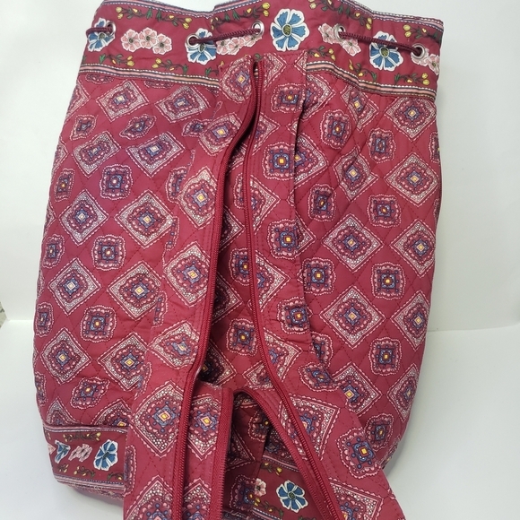 Americana by Sharif Large Quilted Drawstring Duffel Bag Travel Bag Backpack - Picture 4 of 12